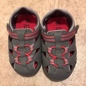Toddler Elmo shoes size 5W